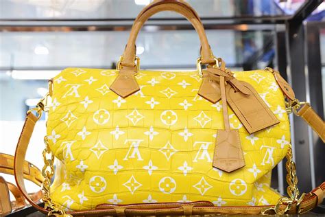 lv bag street style|louis vuitton speedy bags.